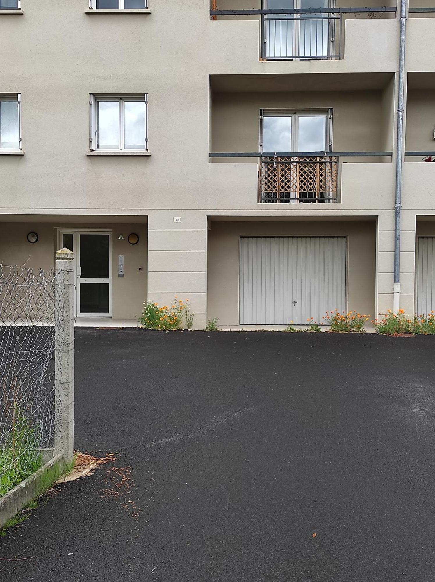 Apt Calme, Proche Hopital, Centre Ville ブリーブ・ラ ・ガイヤルド エクステリア 写真